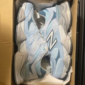 BRAND NEW New Balance Sky Blue&Gray SIZE 12 MEN’S, 13 1/2 WMN